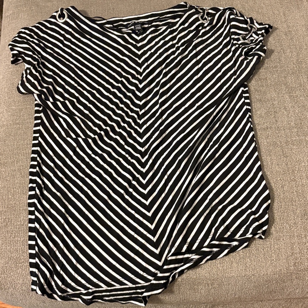 Cable & Gauge Black and White Chevron Top